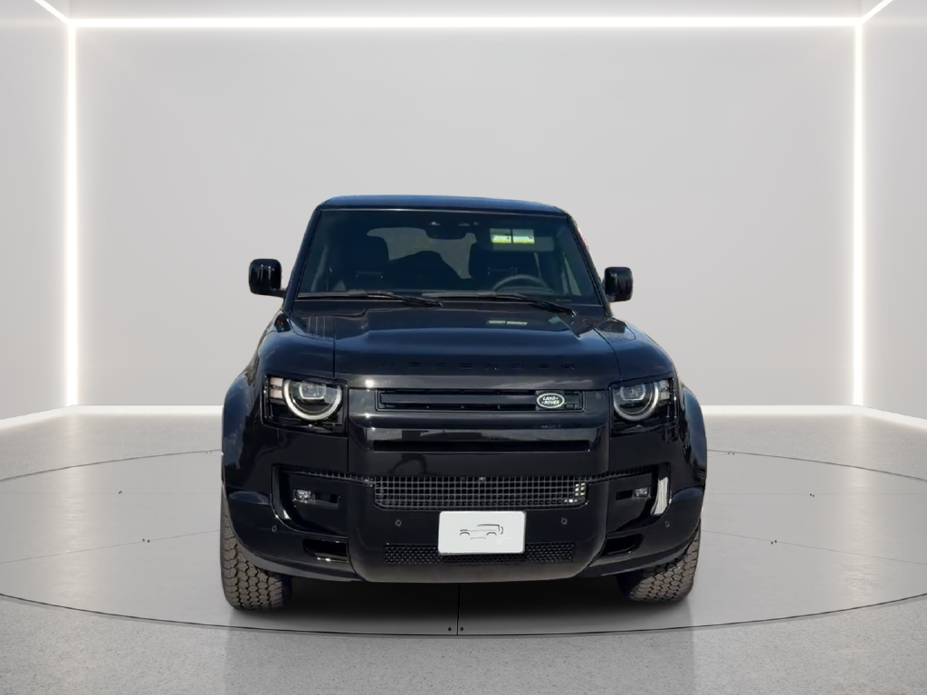 New 2026 Santorini Black Land Rover X-Dynamic SE image 2