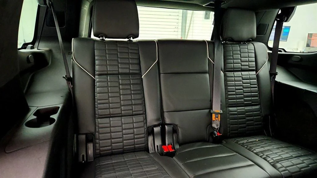 Used 2023 Argent Silver Metallic Cadillac 4WD Sport Platinum w/ Onyx Pkg & Super Cruise image 21