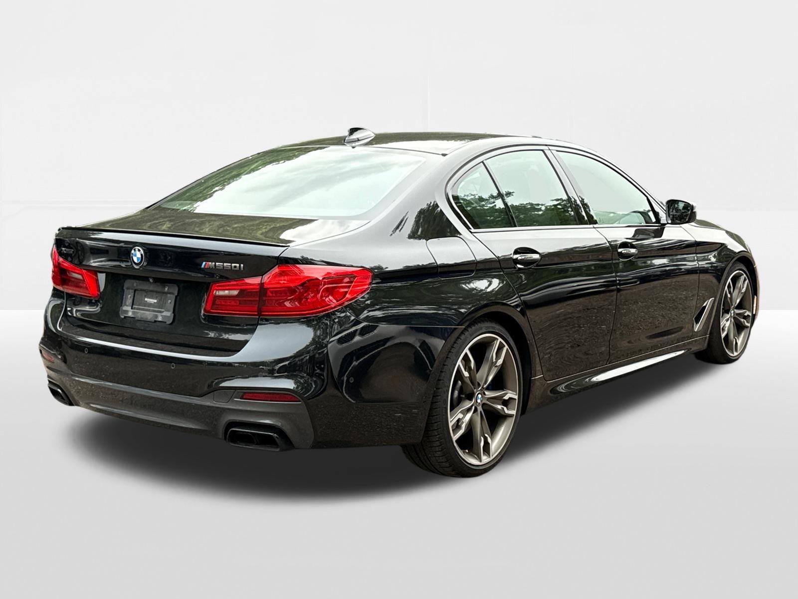 Used 2018 Black Sapphire Metallic BMW M550i xDrive image 5