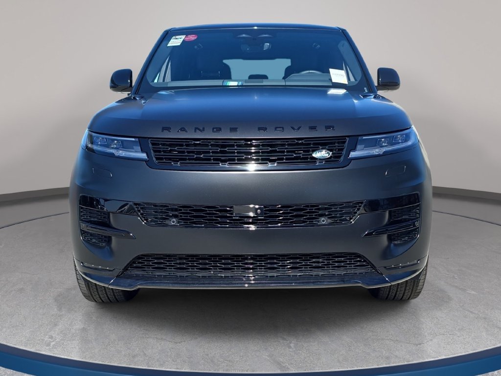 New 2027 Santorini Black LAND ROVER Dynamic SE P400 image 2