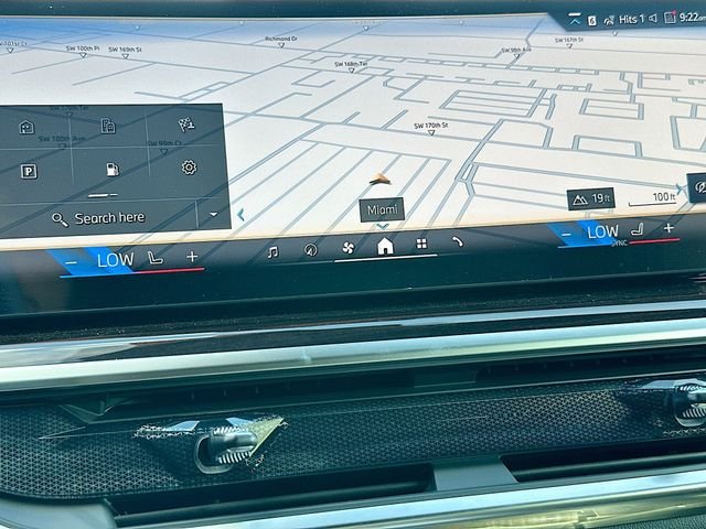 New 2026 Gray BMW xDrive40i image 10