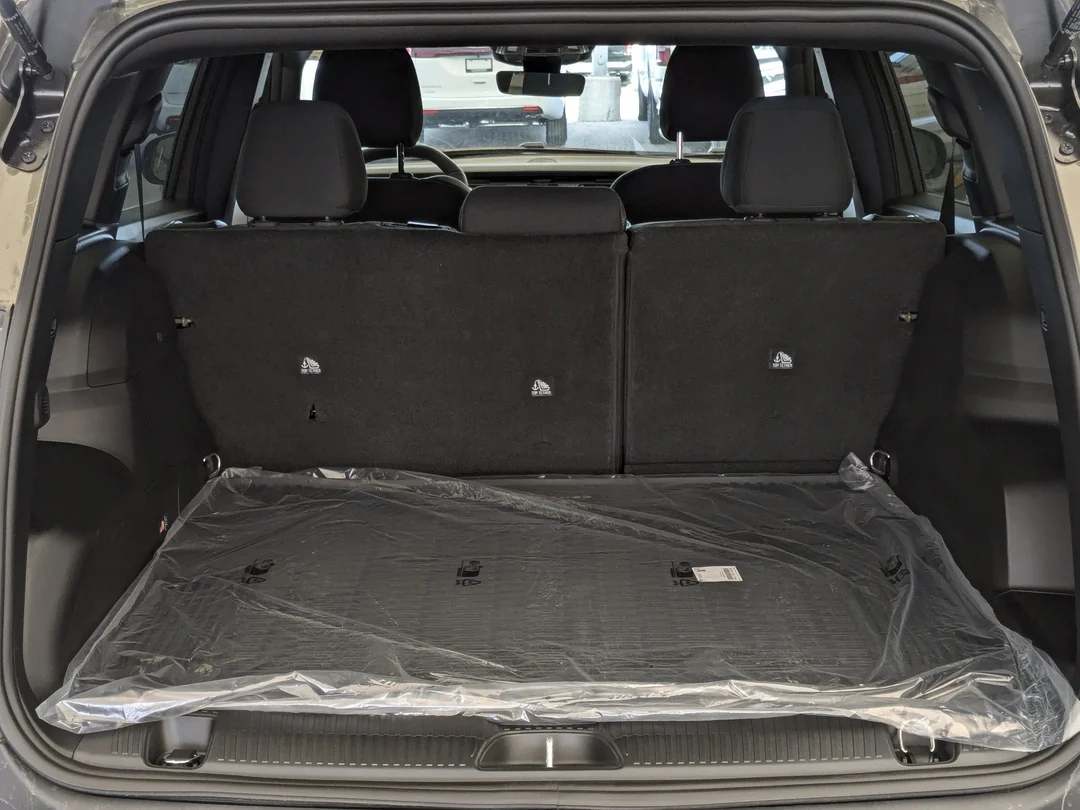 New 2026 41 Jeep Laredo - - 4x4 - Mopar Interior Protection Pkg - Compact Spare Tire & More! image 27