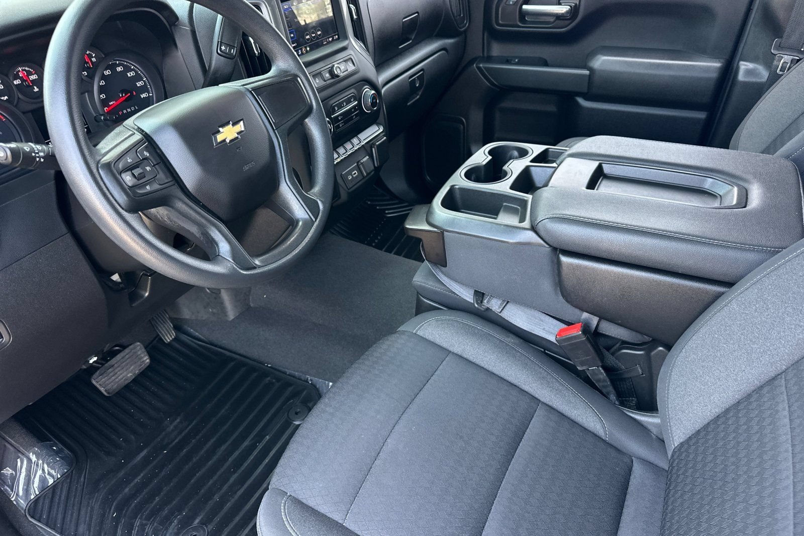 Used 2022 Summit White Chevrolet Custom image 10