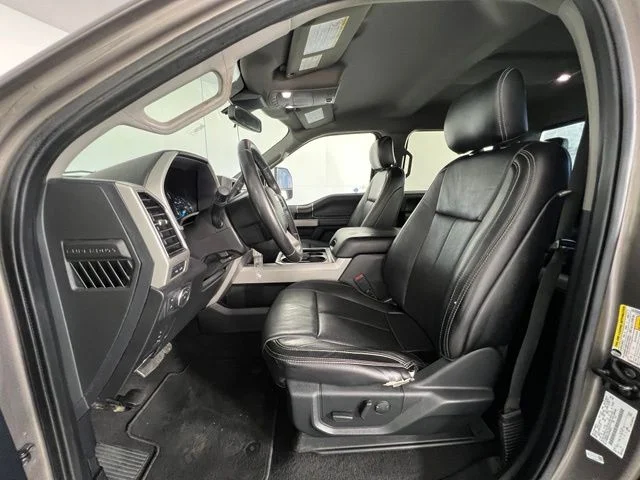 Used 2020 Gray Ford Lariat image 11