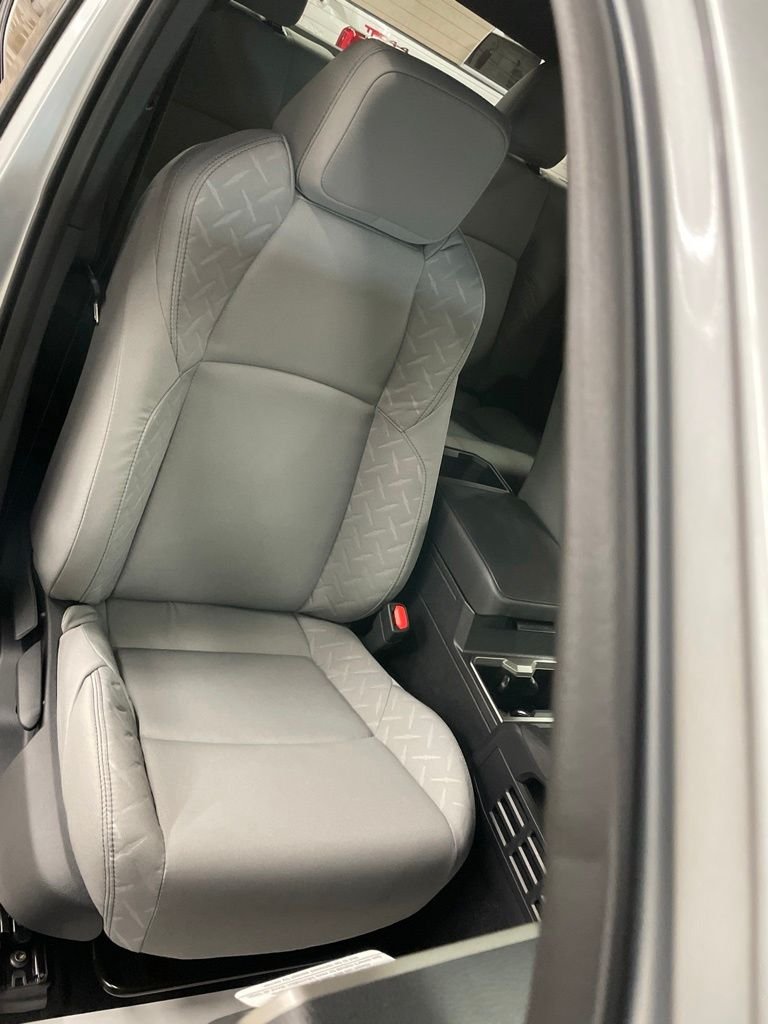 2026 Toyota Tacoma SR5 - Photo 31