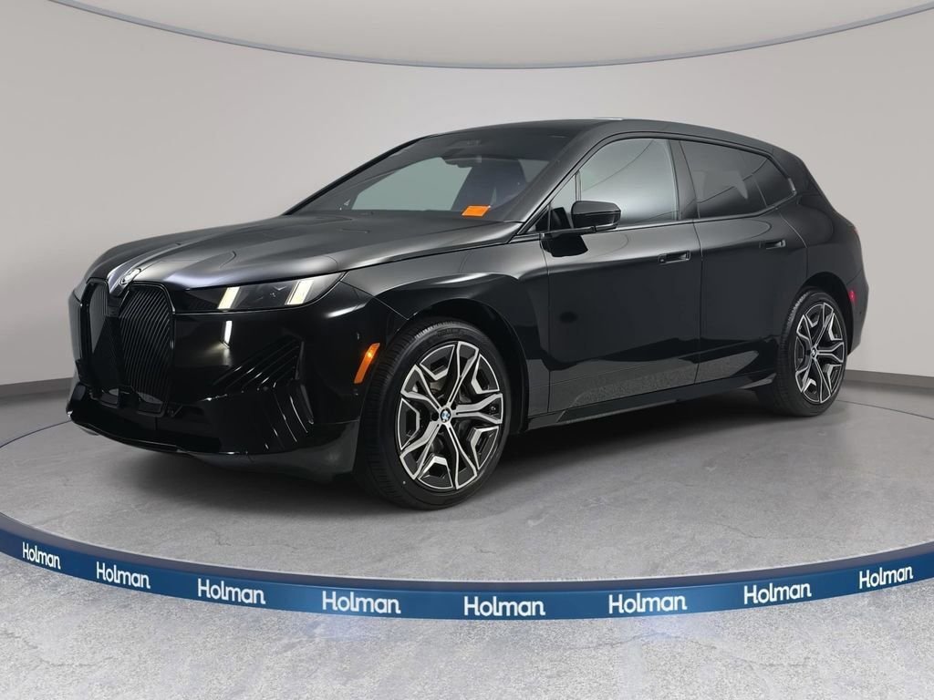 2026 BMW iX xDrive60's photo