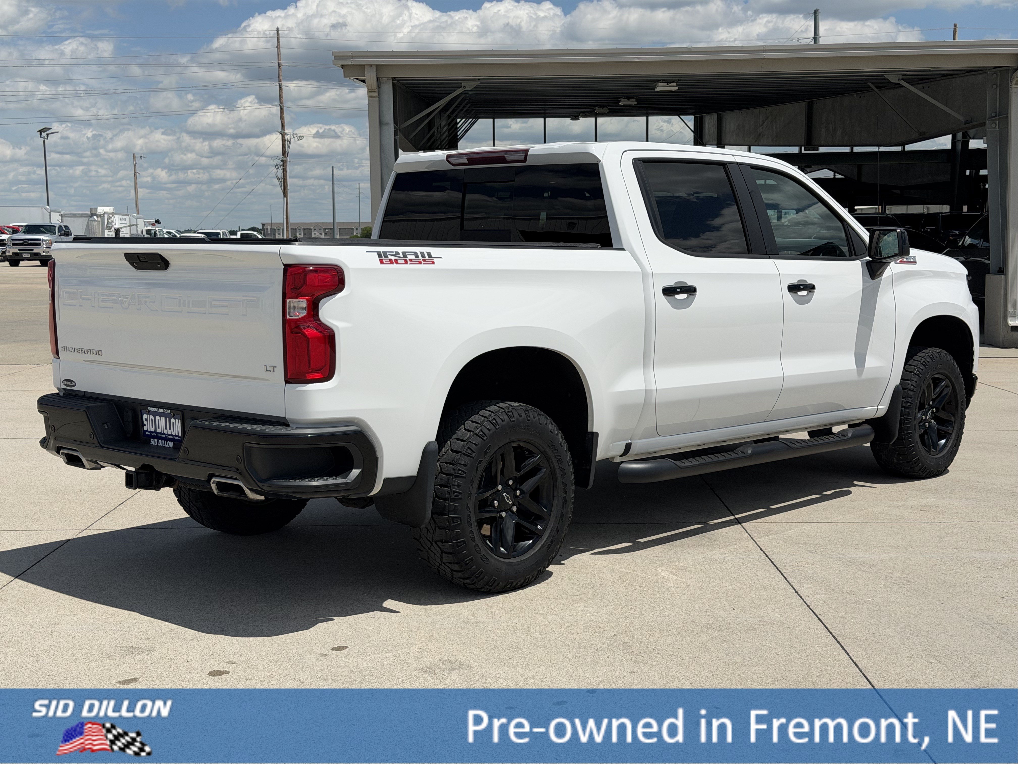 Used 2019 Summit White Chevrolet LT Trail Boss image 12