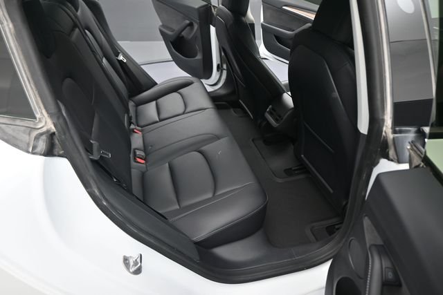 Used 2022  Tesla Long Range image 65