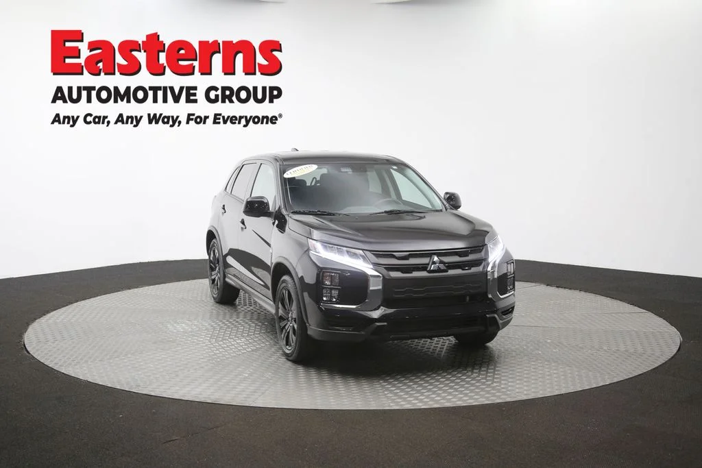 Used 2023 Black Mitsubishi 2.0 LE image 49