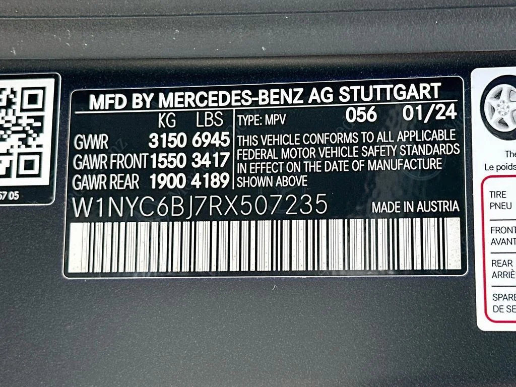 Certified Used 2024 Black Mercedes-Benz G 550 image 33