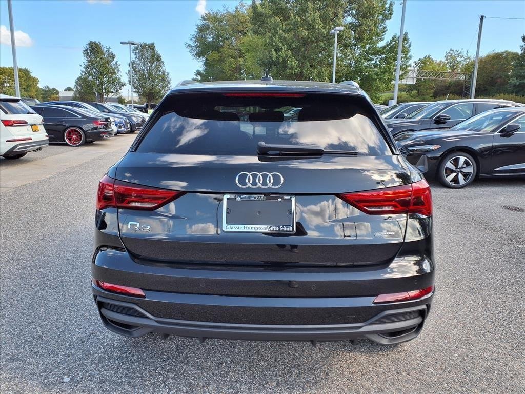 Used 2025 Mythos Black Metallic Audi S line Premium image 7