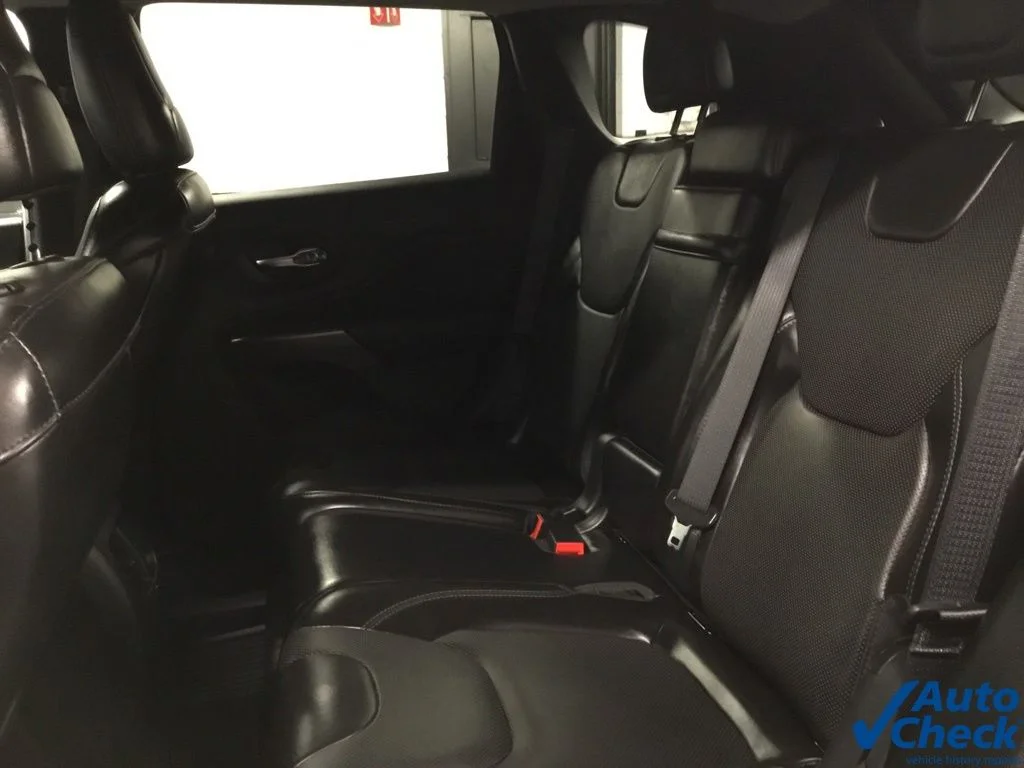 Used 2019 Blue Jeep Limited image 29