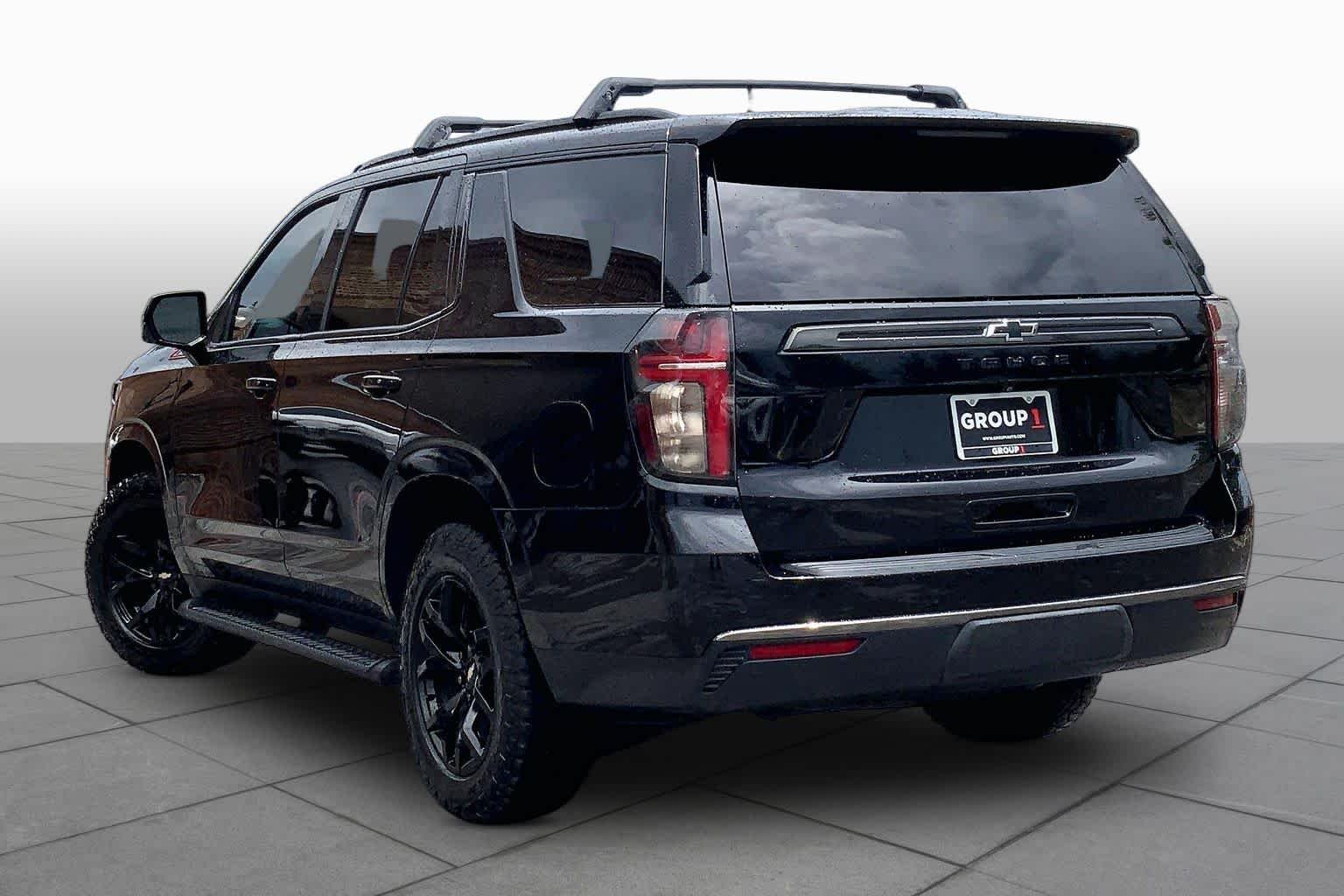 Used 2022 Black Chevrolet Z71 image 12