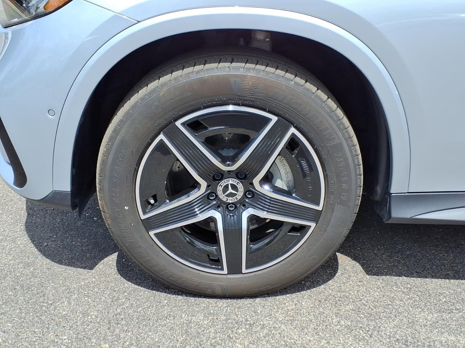 Certified Used 2025  Mercedes-Benz GLC 300 Coupe image 10