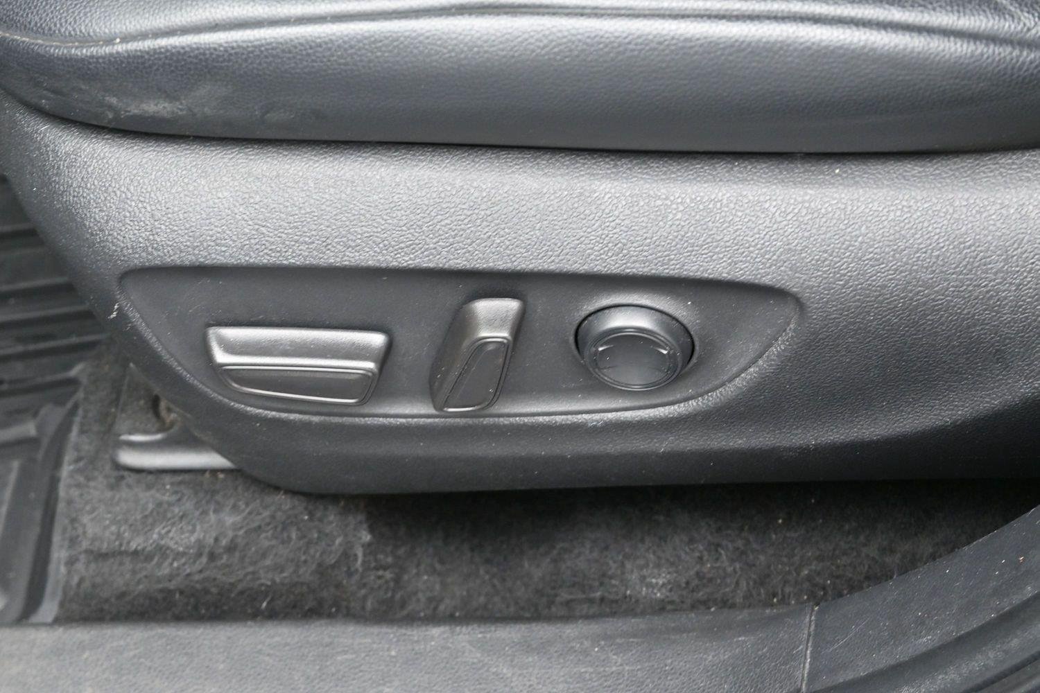 Used 2022 Magnetic Gray Metallic Toyota XLE image 14