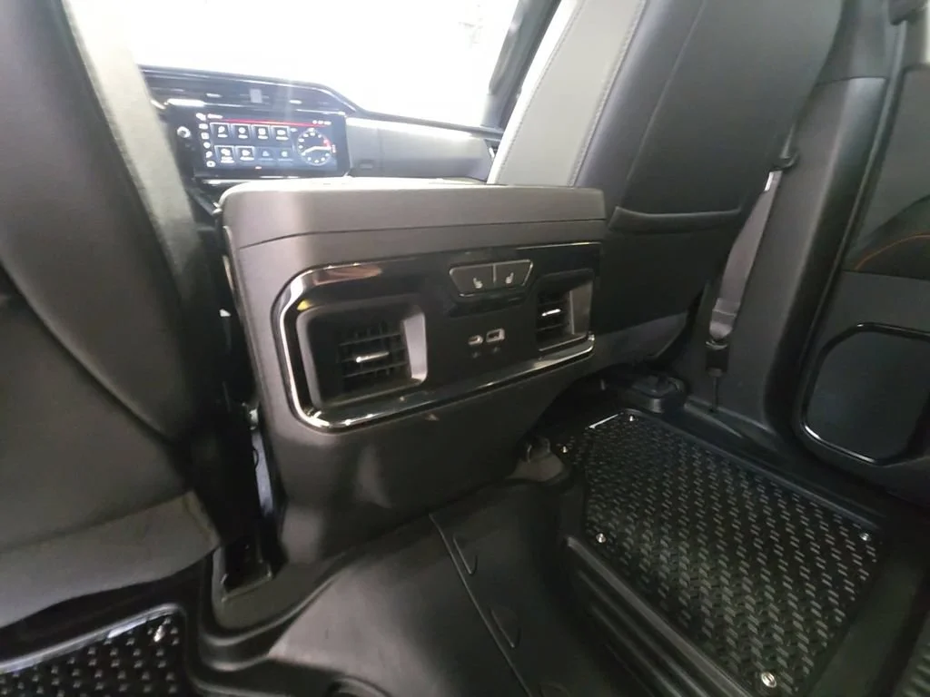 Certified Used 2023 Onyx Black GMC AT4 image 28