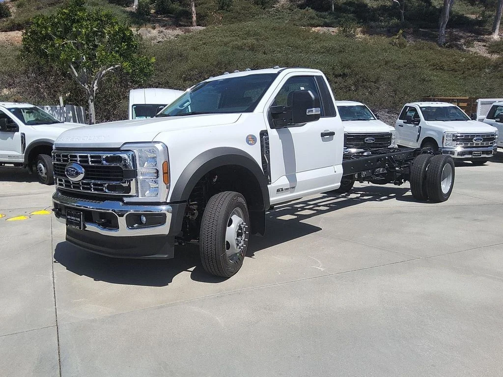 New 2026 Oxford White Ford XL image 2