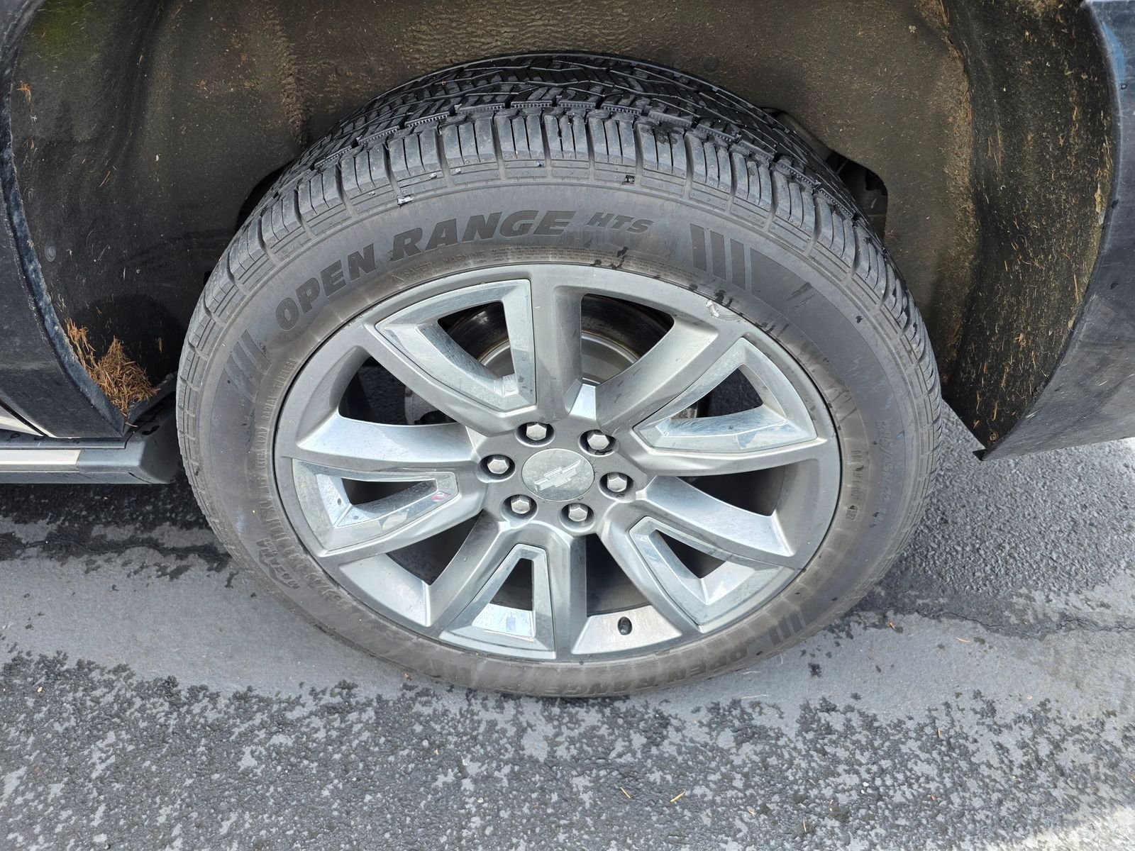 Used 2016 Black Chevrolet LTZ image 9