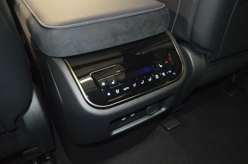2026 INFINITI QX80 Sport - Photo 38