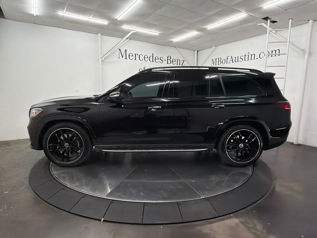Certified Used 2025 Black Mercedes-Benz GLS 580 image 4