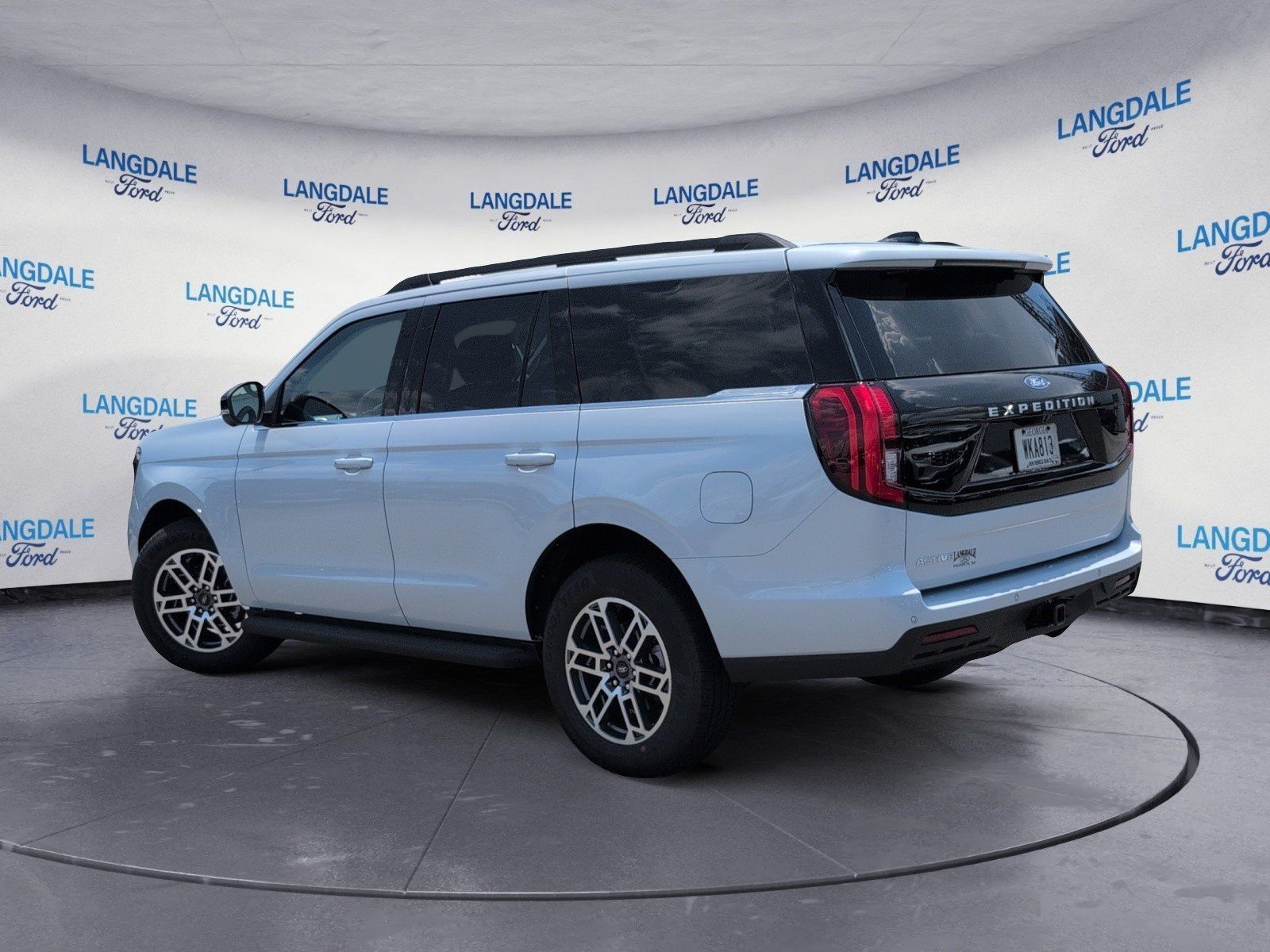 New 2026 Space Silver Metallic Ford Active image 9
