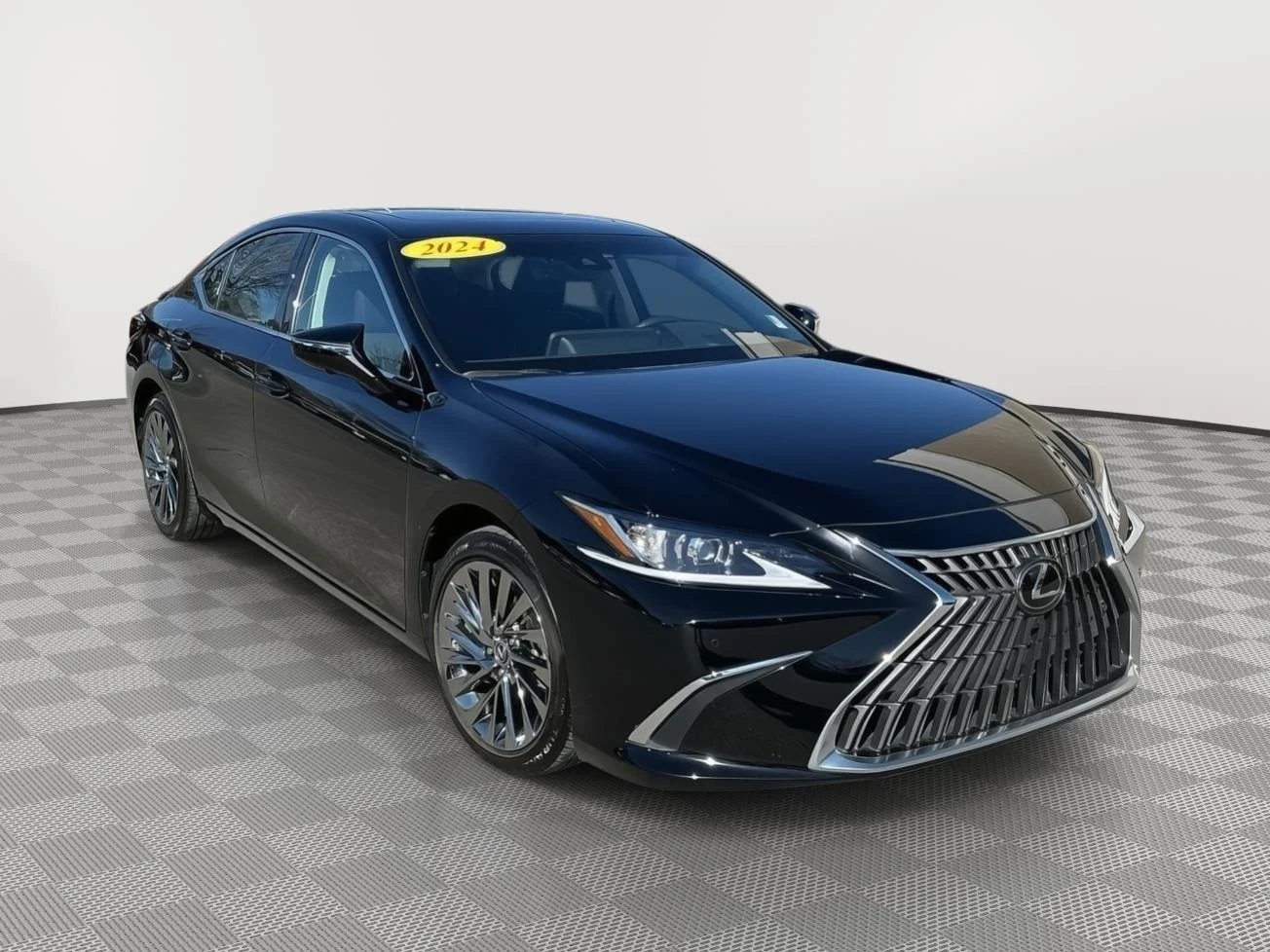 2024 Lexus ES 300h 300h Luxury's photo