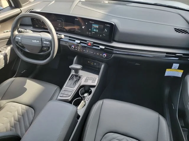 Used 2026 White Kia X-Line image 33