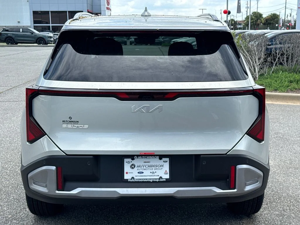 New 2027 Ivory Silver Kia EX image 4
