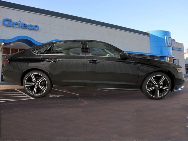 New 2026 Crystal Black Pearl Honda SE image 7