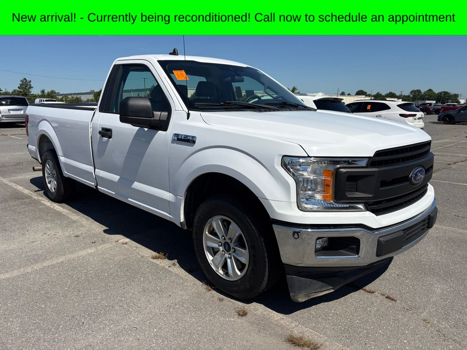 Used 2020 White Ford XL image 1