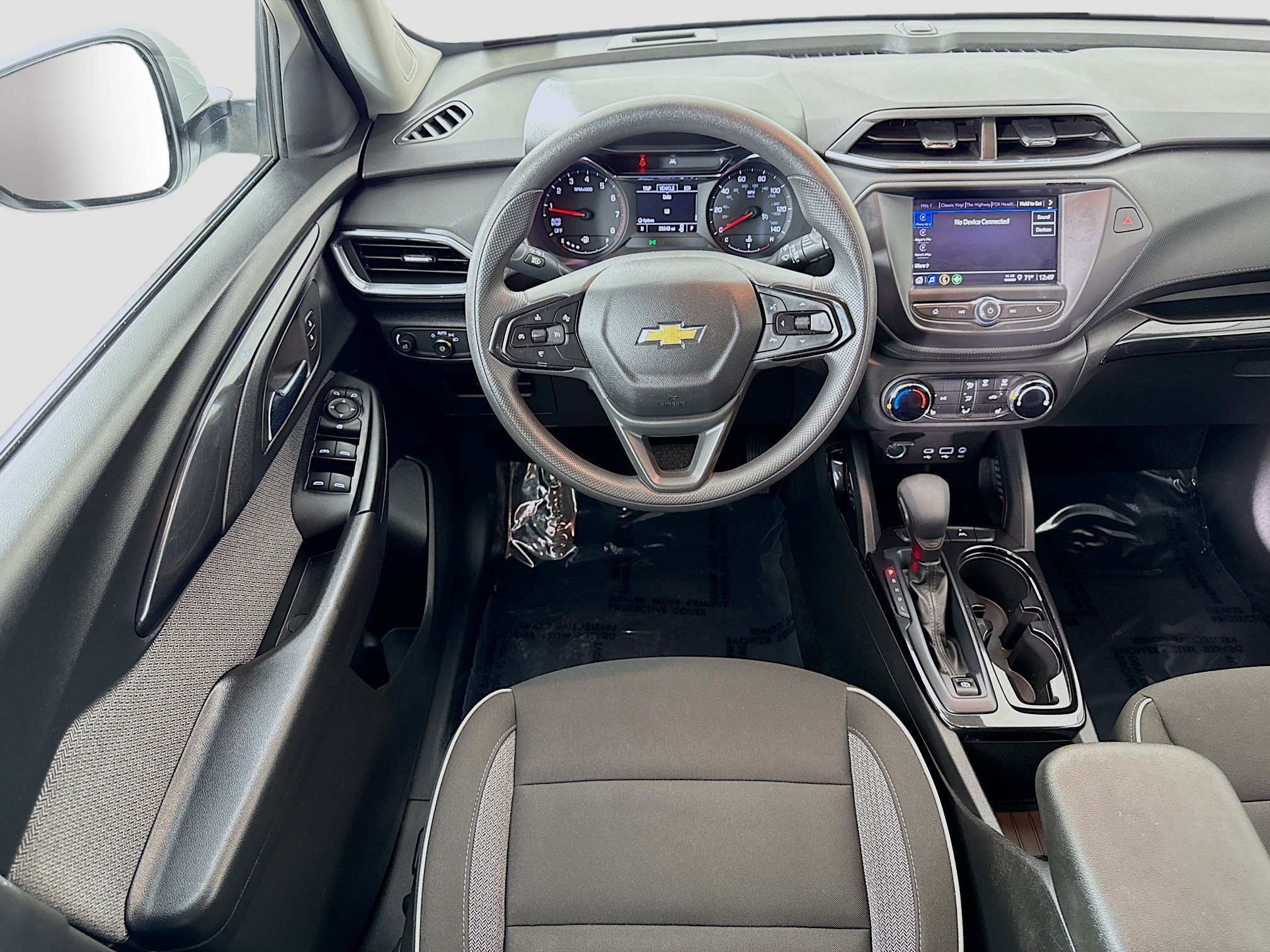 Used 2023 Summit White Chevrolet LT image 22