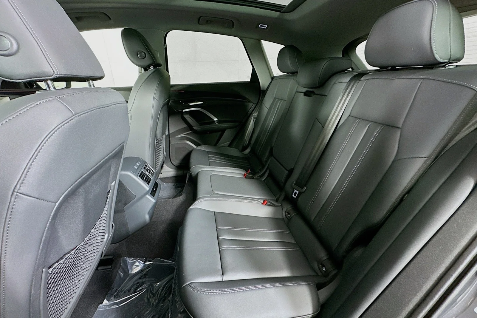 New 2026 Tambora Gray Metallic Audi Premium image 9