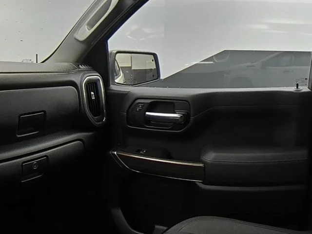 Used 2020 White Chevrolet LT Trail Boss image 40