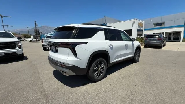 New 2026 Summit White Chevrolet LT image 29