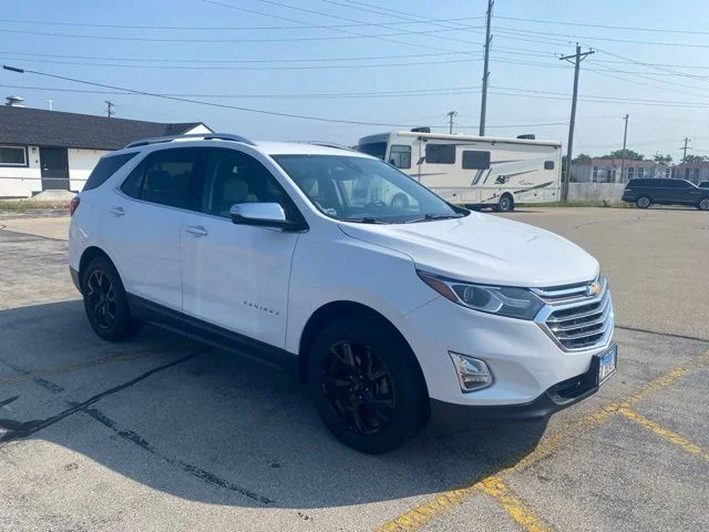 Used 2018 Summit White Chevrolet Premier image 4