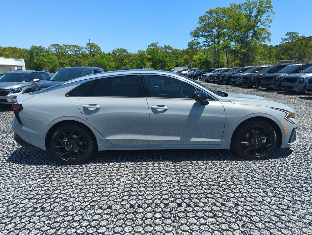 New 2026 Wolf Gray Kia GT-Line FWD image 8