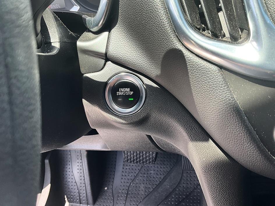 Used 2022 Black Chevrolet LT image 18