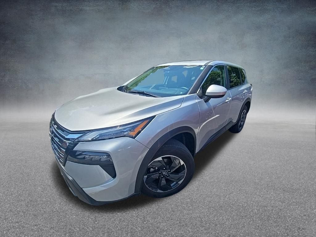 Used 2025 Brilliant Silver Metallic Nissan SV image 4