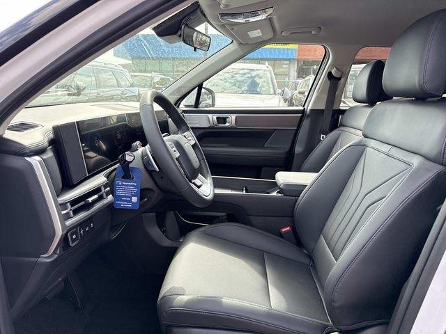 New 2026 White Hyundai SEL AWD image 13