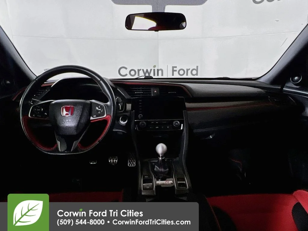 Used 2019 Rallye Red Honda Touring image 7