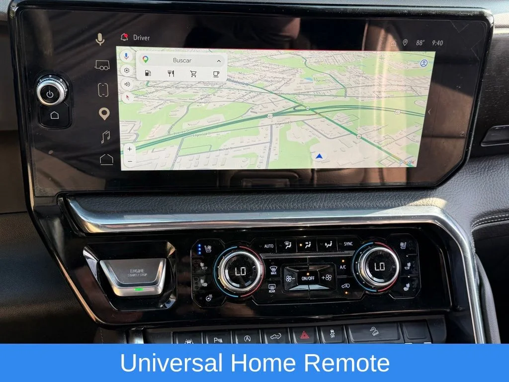 Used 2025 Silver GMC Denali image 28