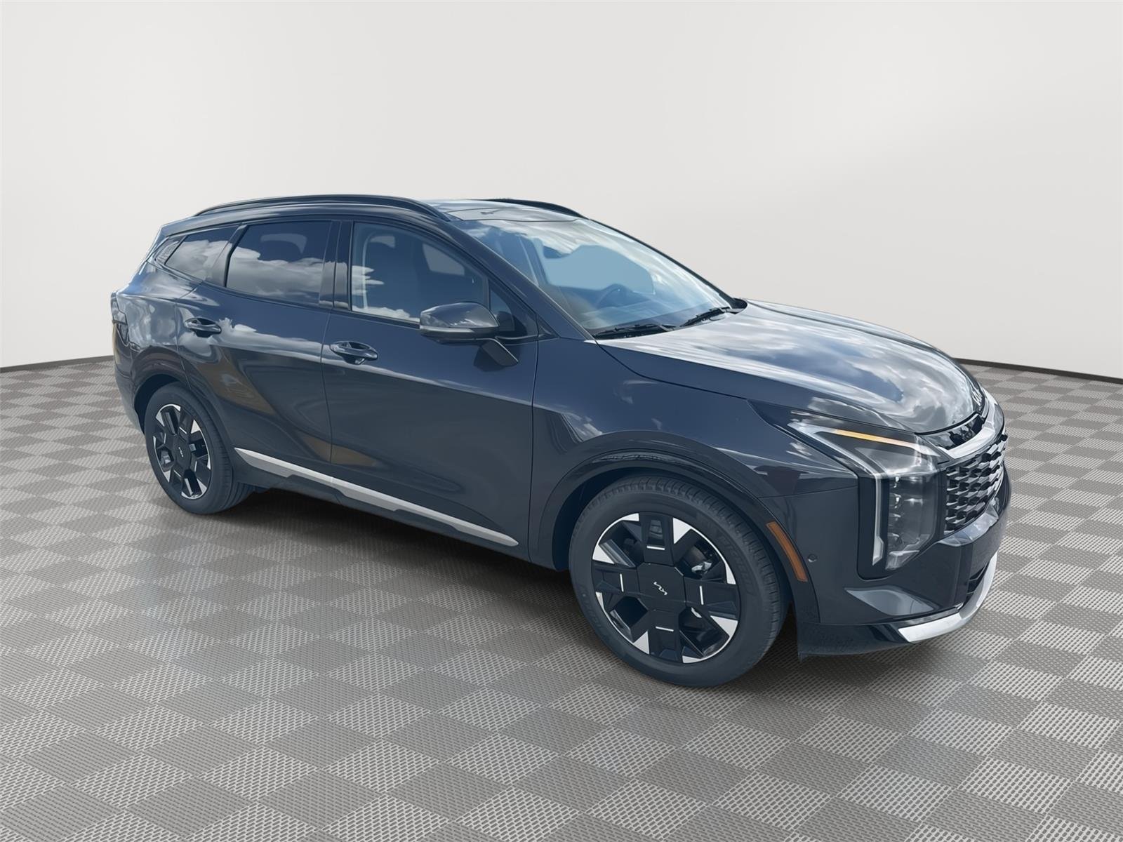 New 2026 Panthera Metal Gray Kia SX-Prestige image 3