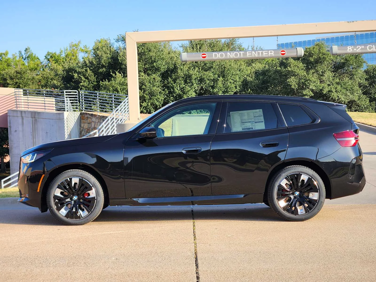 New 2026 Black Sapphire Metallic BMW 30 xDrive image 2