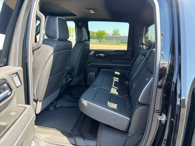 New 2026 Onyx Black GMC AT4X image 28