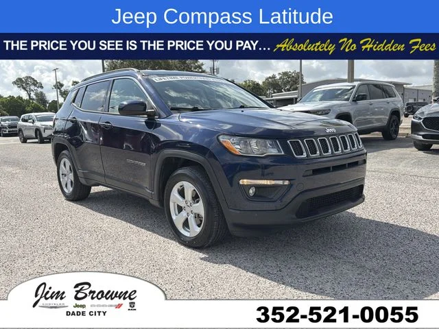 Used 2019 Blue Jeep Latitude image 1