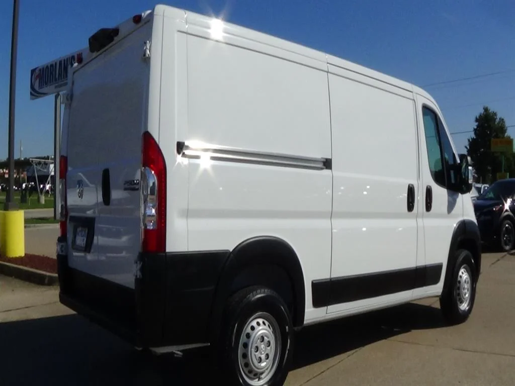 Used 2025 Bright White Clear Coat (pw7) RAM Tradesman 2500 image 6