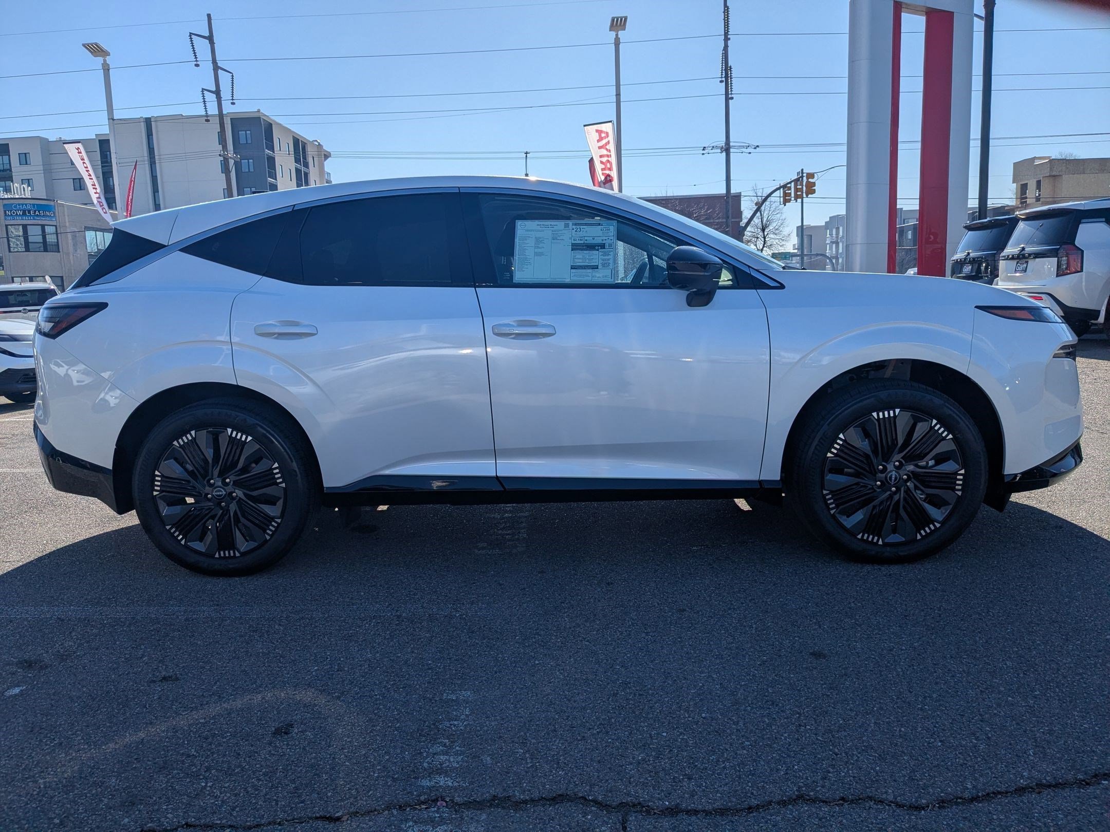 New 2026 Everest White Pearl Tricoat Nissan Platinum image 2