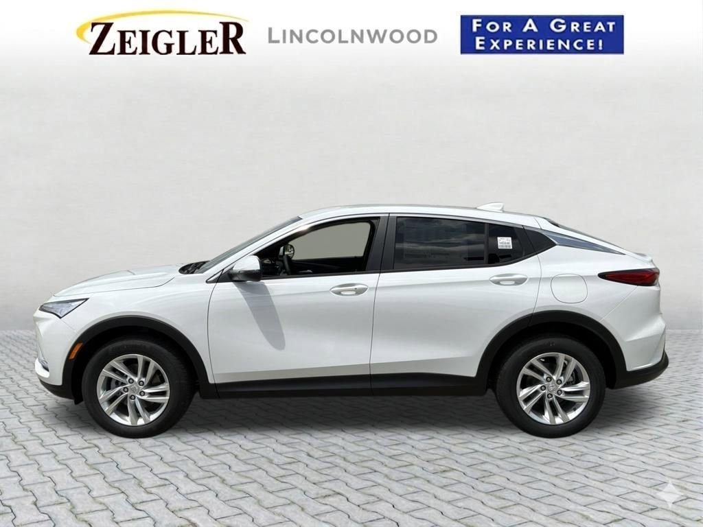 New 2026 Summit White Buick Preferred image 3