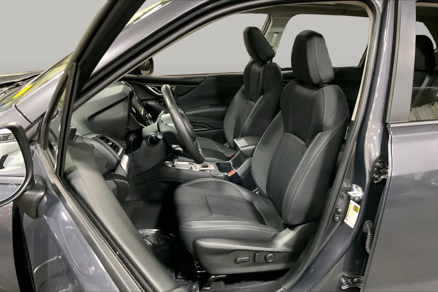 Used 2024 Magnetite Gray Metallic Subaru Premium image 8
