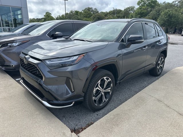2025 Toyota RAV4 Plug-In Hybrid XSE